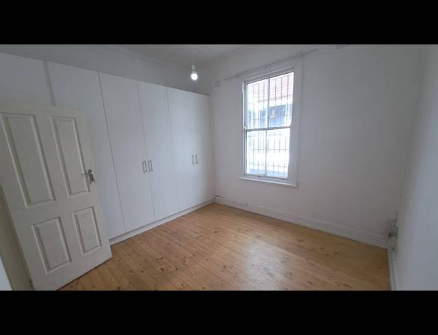 2 BEDROOM PROPERTY TO RENT IN WOODSTOCK